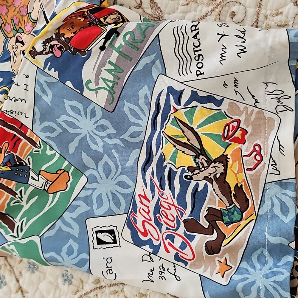 🌈HP🌈Reyn Spooner Hawaian Warner Bros. Vintage Shirt Large - Picture 16 of 16